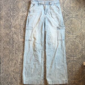 American Eagle Outfitters Light Wash Cargo Pants